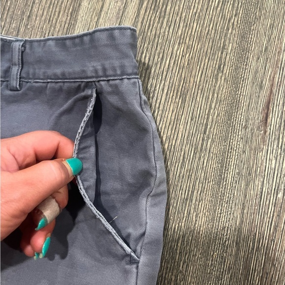 American Eagle Outfitters Womens Shorts Mid-Rise Button Zip Cotton Gray Size 6 - Picture 2 of 7